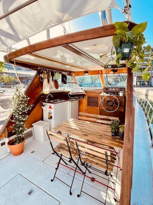 Vintage Classic 70S Boat! Hotel Sant Adrià de Besòs Eksteriør billede