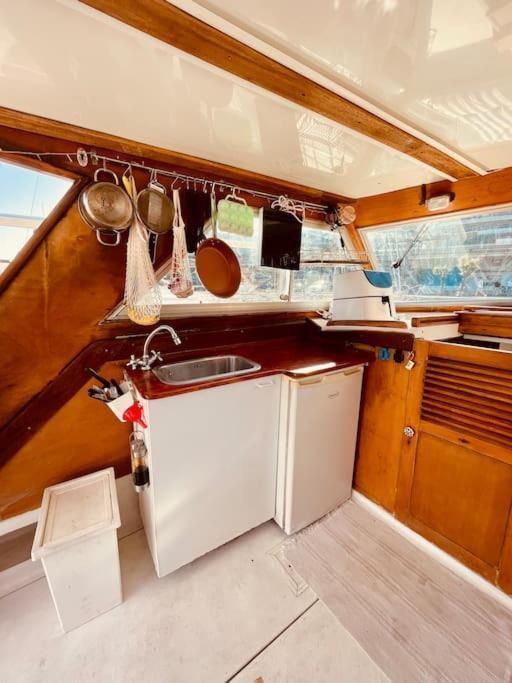 Vintage Classic 70S Boat! Hotel Sant Adrià de Besòs Eksteriør billede