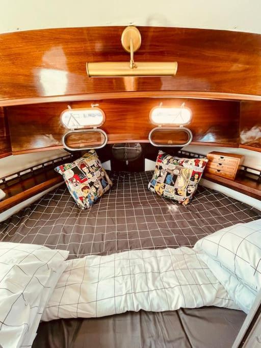 Vintage Classic 70S Boat! Hotel Sant Adrià de Besòs Eksteriør billede