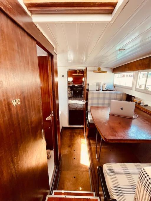 Vintage Classic 70S Boat! Hotel Sant Adrià de Besòs Eksteriør billede
