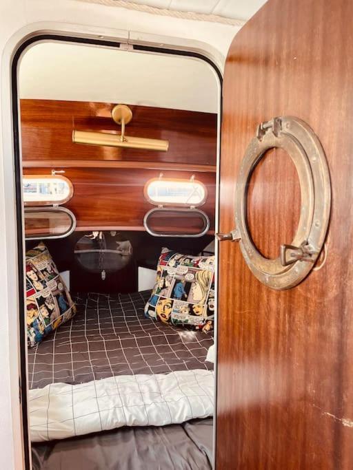 Vintage Classic 70S Boat! Hotel Sant Adrià de Besòs Eksteriør billede
